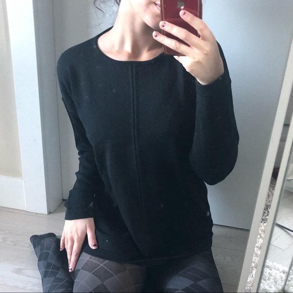 Expensive and luxurious Wool sweater high quality - Picture 1 of 4